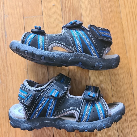 Geox Kids leather sandals size 1 - Picture 2 of 5